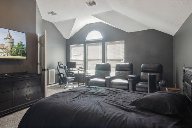 429 Blossomwood Drive, League City, TX 77573