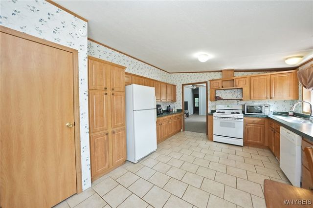 9395 Fredonia Stockton Road, Pomfret, NY 14063