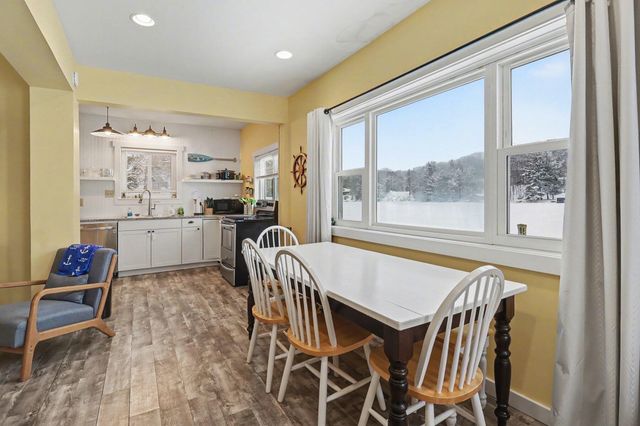 6955 W Jackson Road, Hamlin Twp, MI 49431