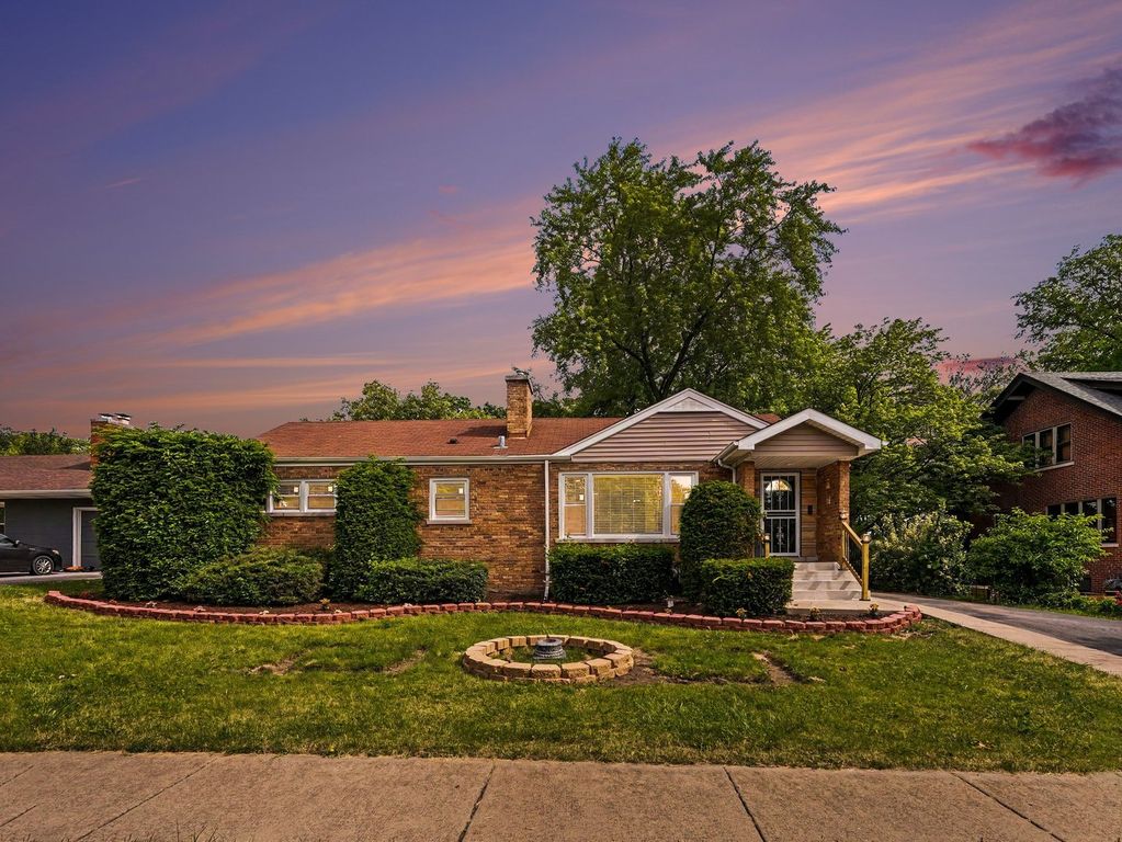 1650 Cedar Road, Homewood, IL 60430