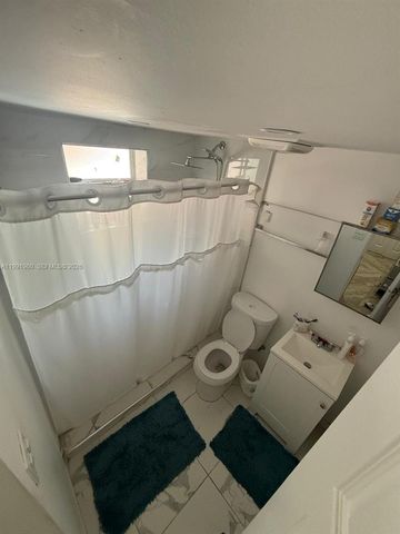 625 E 8th Ln, Hialeah, FL 33010