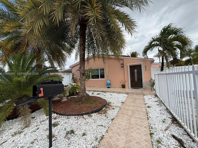 625 E 8th Ln, Hialeah, FL 33010