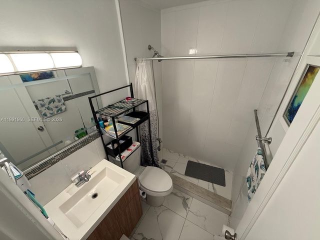 625 E 8th Ln, Hialeah, FL 33010