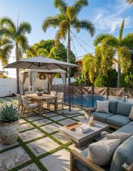 625 E 8th Ln, Hialeah, FL 33010