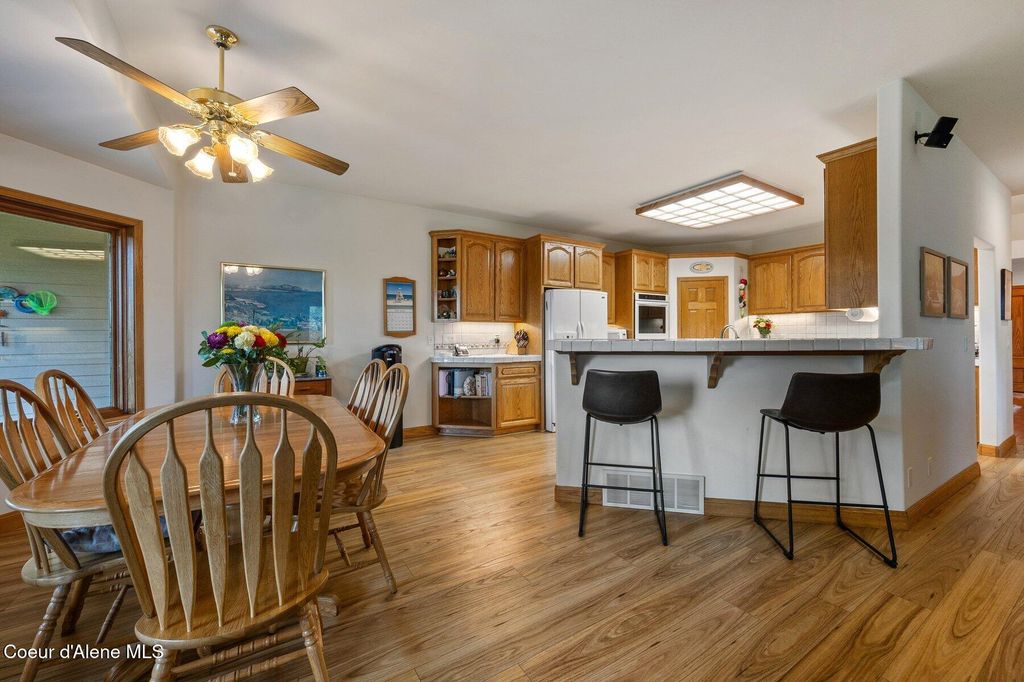 7611 W Clemetson Rd, Coeur d'Alene, ID 83814 photo 14