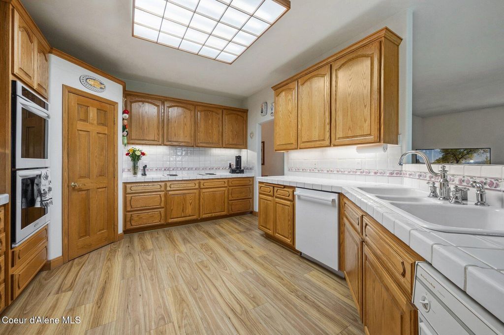 7611 W Clemetson Rd, Coeur d'Alene, ID 83814 photo 17