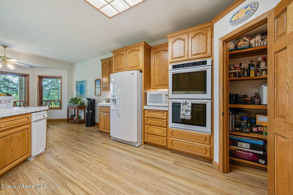 7611 W Clemetson Rd, Coeur d'Alene, ID 83814 photo 19