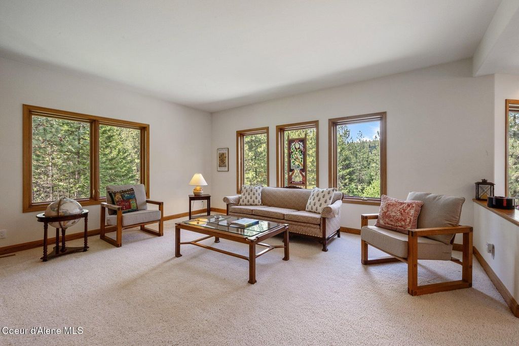 7611 W Clemetson Rd, Coeur d'Alene, ID 83814 photo 6