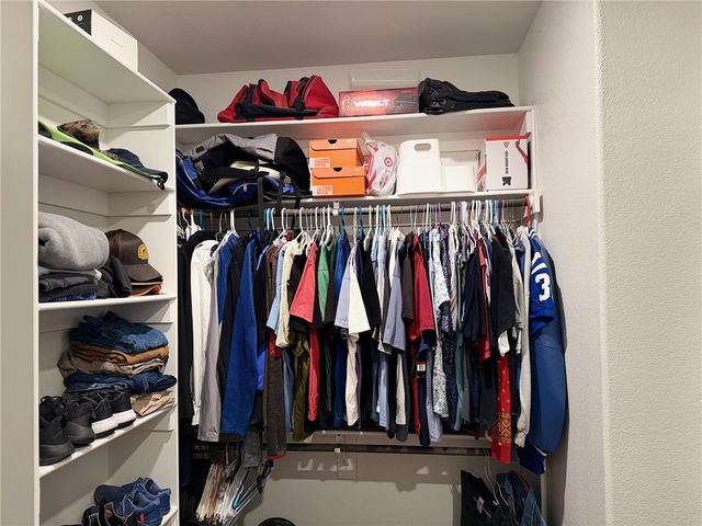 335 Waterfall Lane, Springdale, AR 72762