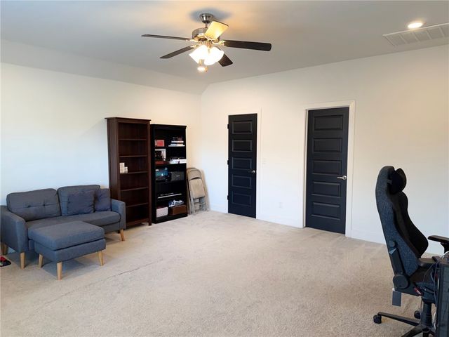 335 Waterfall Lane, Springdale, AR 72762