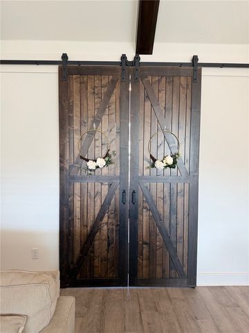 335 Waterfall Lane, Springdale, AR 72762