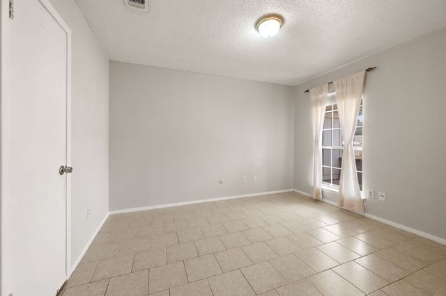 1720 Winchester Way, Bedford, TX 76022