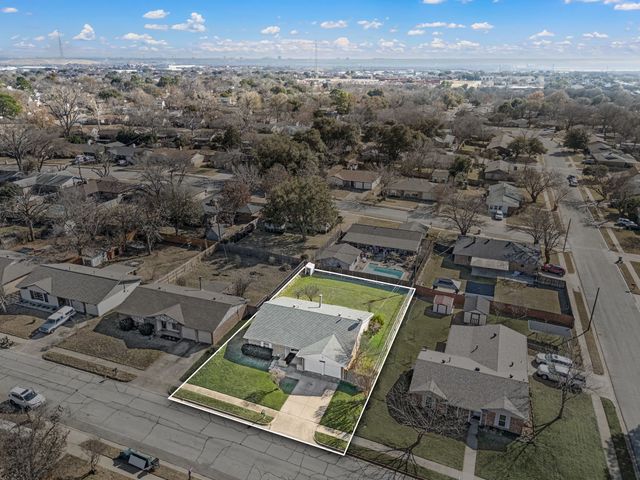 1720 Winchester Way, Bedford, TX 76022