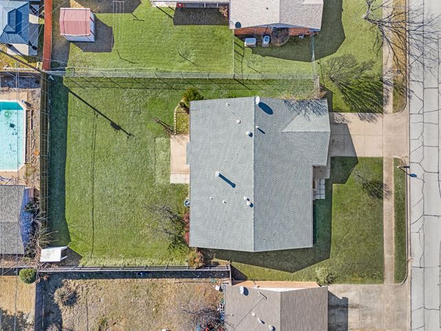 1720 Winchester Way, Bedford, TX 76022