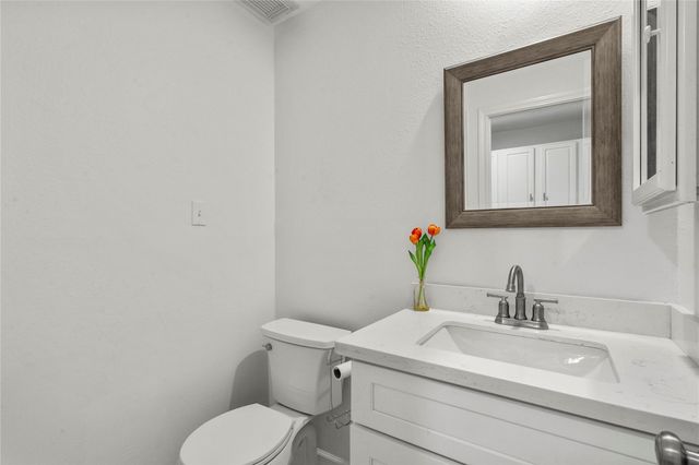 417 Brookdale Drive, League City, TX 77573