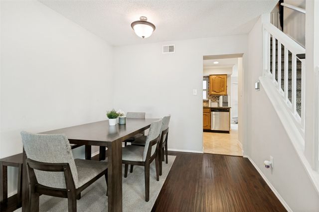 500 Saddle Rock Court, Irving, TX 75063