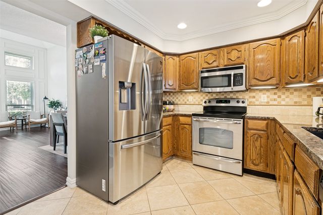 500 Saddle Rock Court, Irving, TX 75063