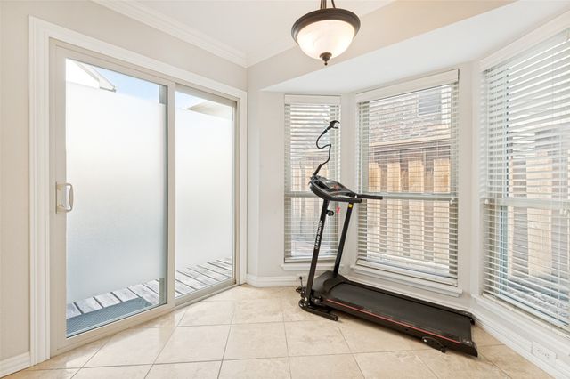 500 Saddle Rock Court, Irving, TX 75063