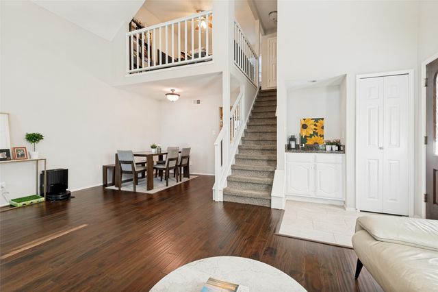 500 Saddle Rock Court, Irving, TX 75063