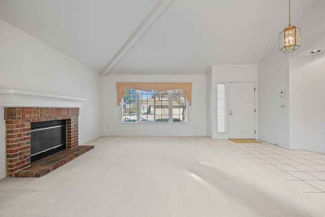 1598 Kimiyo St, Stockton, CA 95206