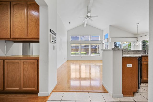 1598 Kimiyo St, Stockton, CA 95206