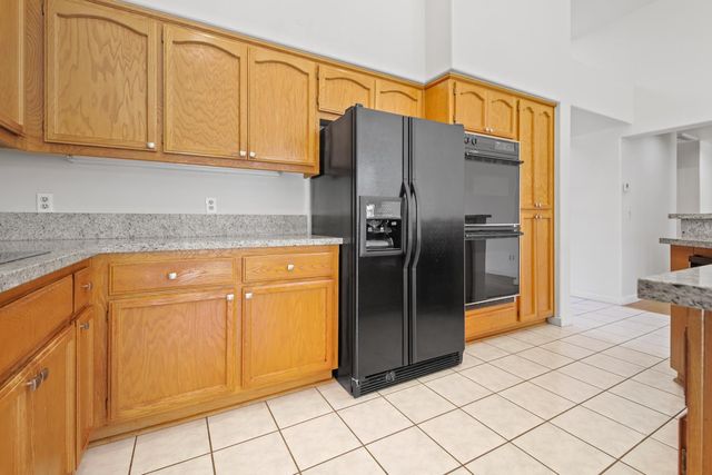 1598 Kimiyo St, Stockton, CA 95206