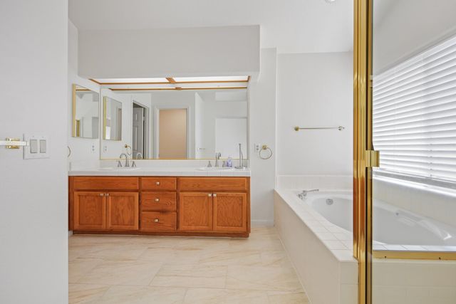 1598 Kimiyo St, Stockton, CA 95206