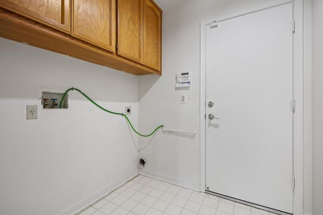 1598 Kimiyo St, Stockton, CA 95206