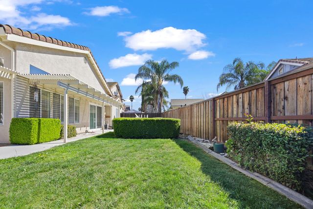 1598 Kimiyo St, Stockton, CA 95206