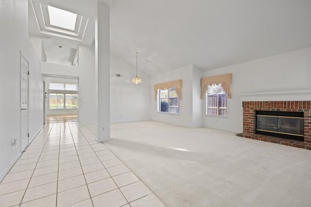 1598 Kimiyo St, Stockton, CA 95206