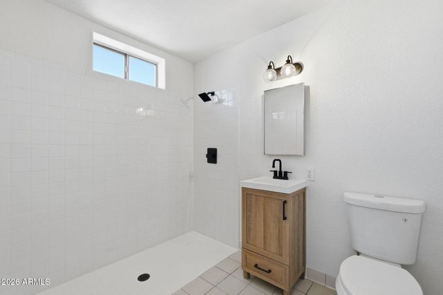 5821 E CALLE MAGDALENA --, Guadalupe, AZ 85283