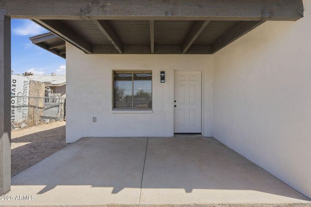5821 E CALLE MAGDALENA --, Guadalupe, AZ 85283