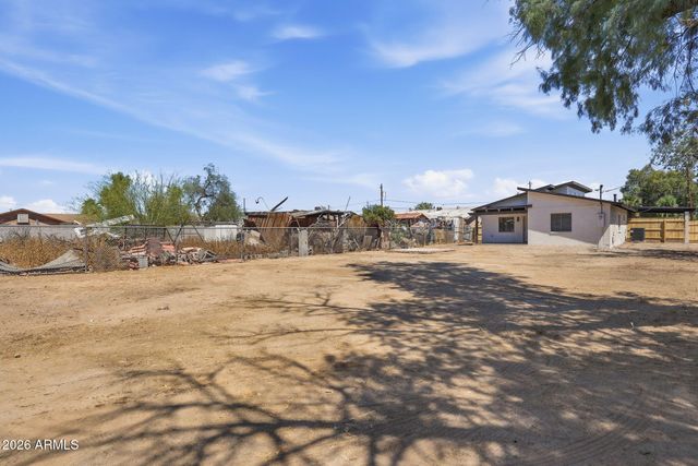 5821 E CALLE MAGDALENA --, Guadalupe, AZ 85283