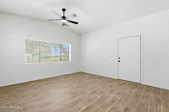5821 E CALLE MAGDALENA --, Guadalupe, AZ 85283