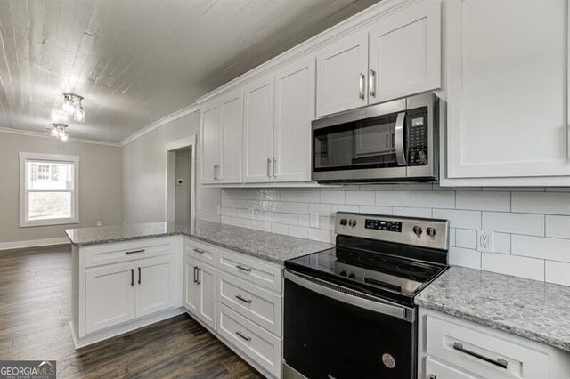 4615 S Lee Street, Buford, GA 30518