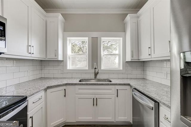 4615 S Lee Street, Buford, GA 30518
