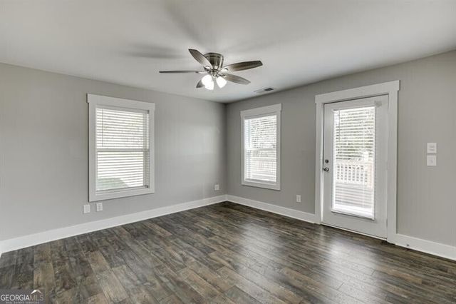 4615 S Lee Street, Buford, GA 30518