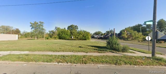 10402 Fenkell Street, Detroit, MI 48238