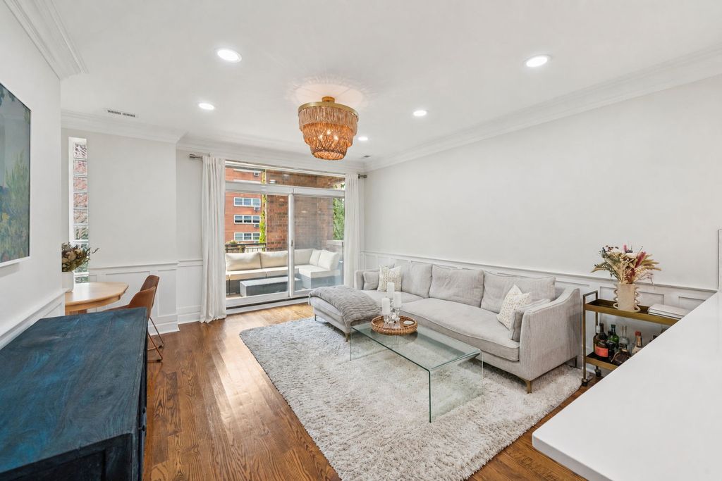 1450 W Chestnut Street 2, Chicago, IL 60642 — photo 2