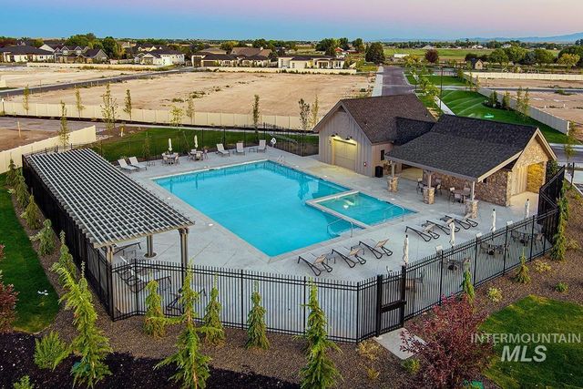 3515 E Cedarhurst Drive, Meridian, ID 83642