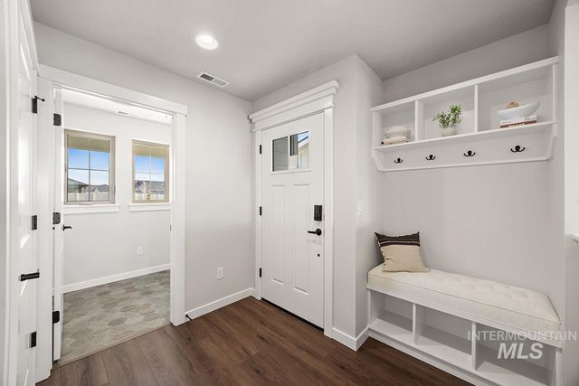 3515 E Cedarhurst Drive, Meridian, ID 83642