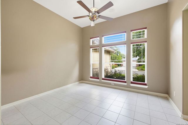 118 OAK HAVEN LN, Boerne, TX 78006