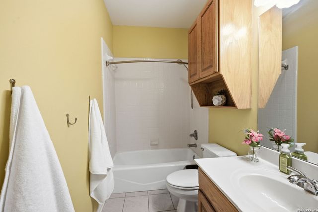 118 OAK HAVEN LN, Boerne, TX 78006
