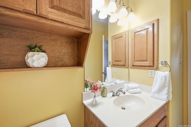 118 OAK HAVEN LN, Boerne, TX 78006