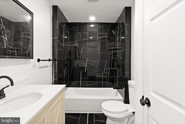 1971 ASHLEY ST, Philadelphia, PA 19138