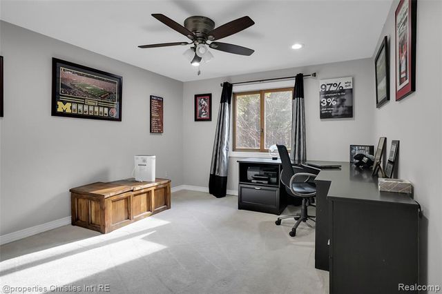 1475 Ring O Kerry, Milford, MI 48381