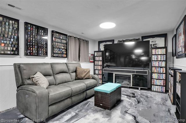 1475 Ring O Kerry, Milford, MI 48381