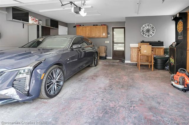 1475 Ring O Kerry, Milford, MI 48381