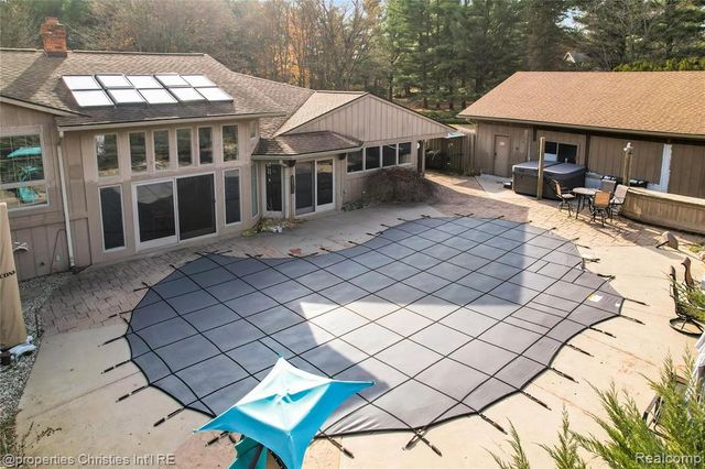 1475 Ring O Kerry, Milford, MI 48381