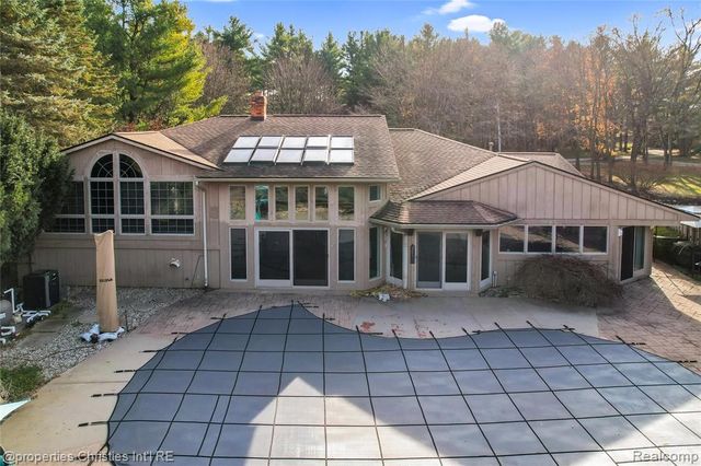 1475 Ring O Kerry, Milford, MI 48381